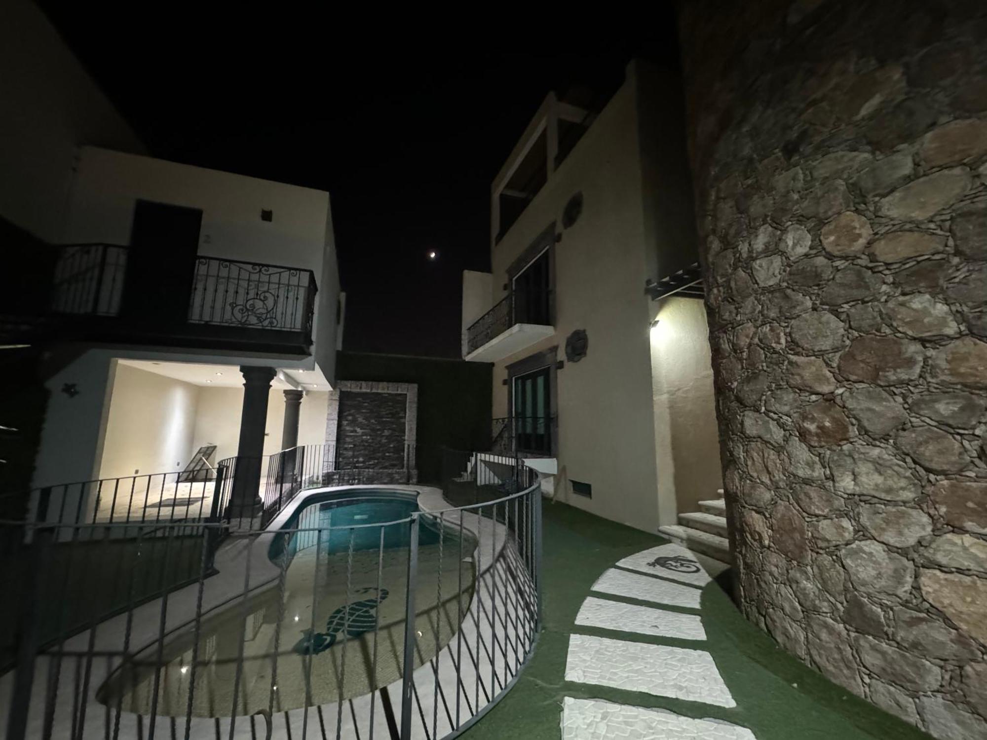 Macarena Guest House Альенде Экстерьер фото