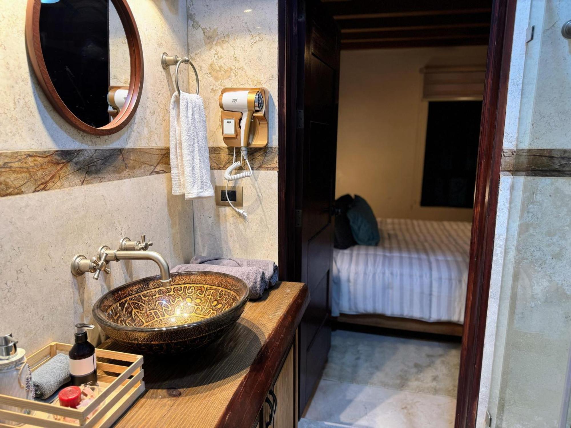 Macarena Guest House Альенде Экстерьер фото