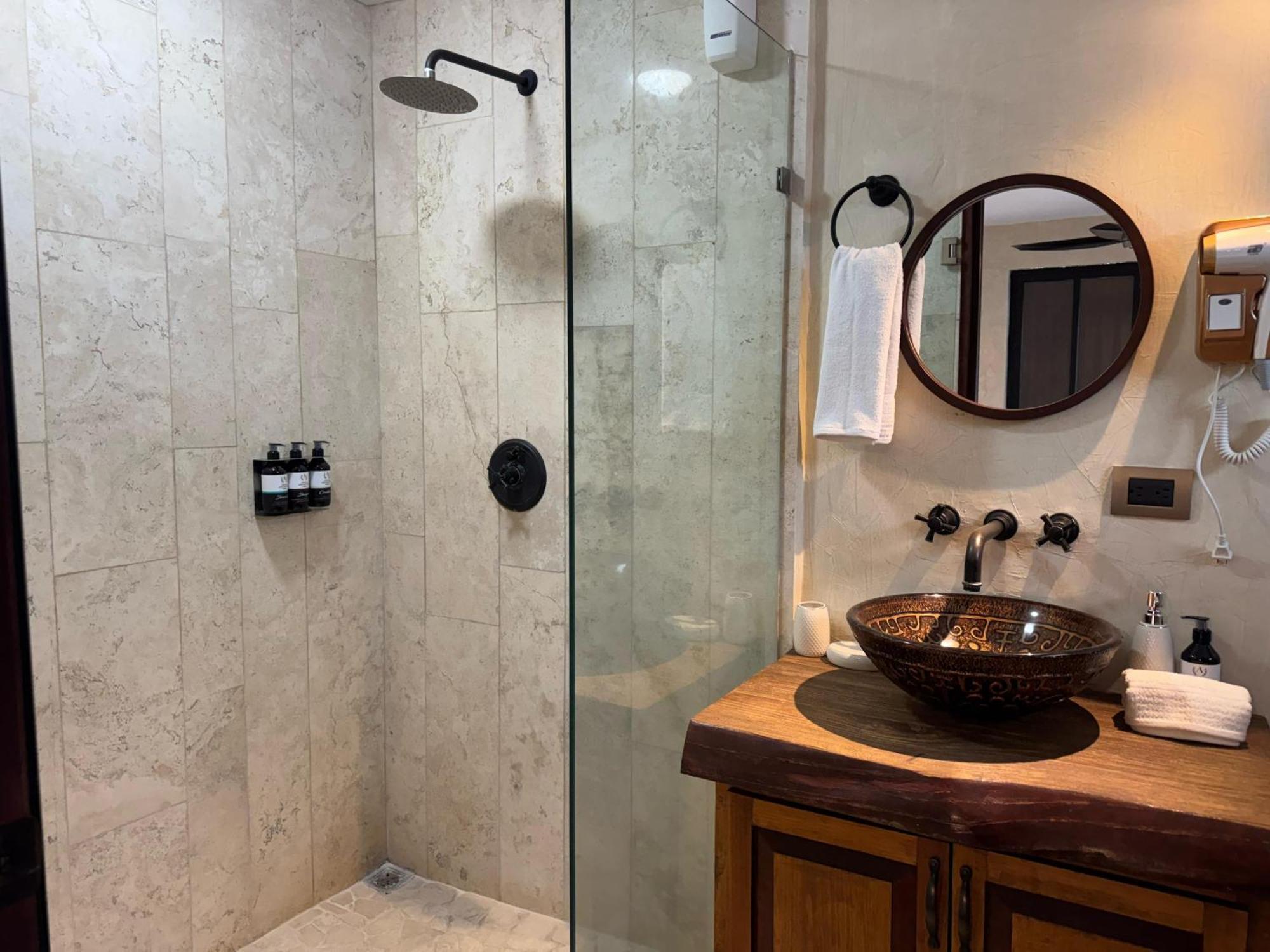 Macarena Guest House Альенде Экстерьер фото