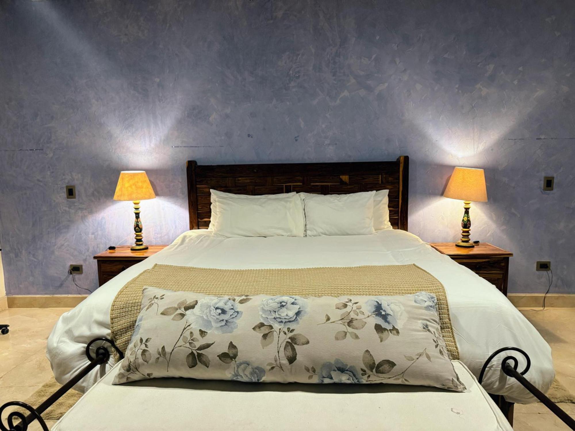 Macarena Guest House Альенде Экстерьер фото